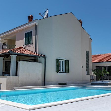 זאדאר Villa Ella מראה חיצוני תמונה