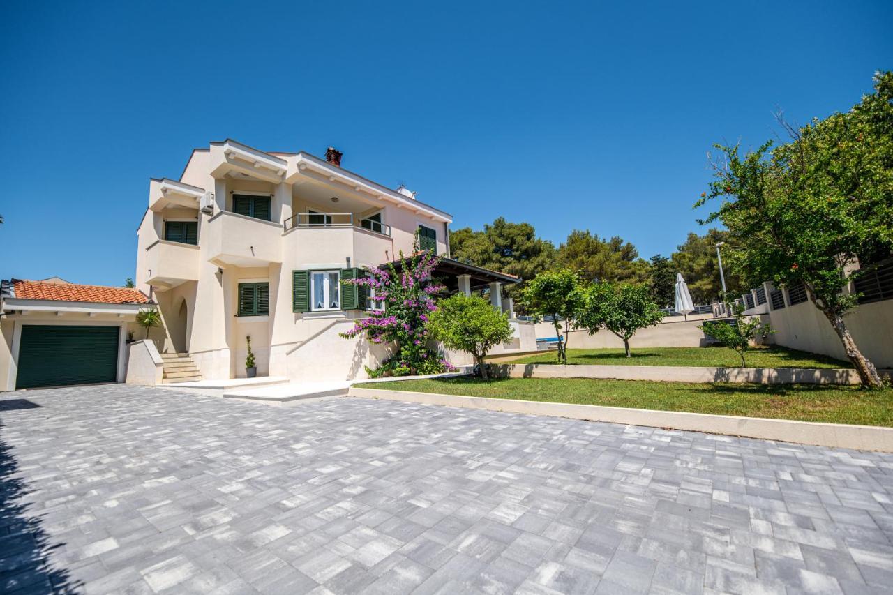 זאדאר Villa Ella מראה חיצוני תמונה