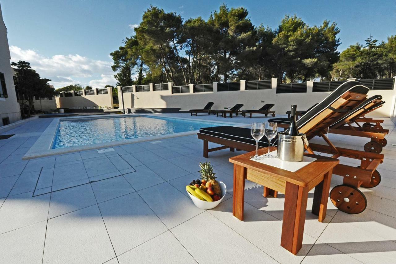 זאדאר Villa Ella מראה חיצוני תמונה