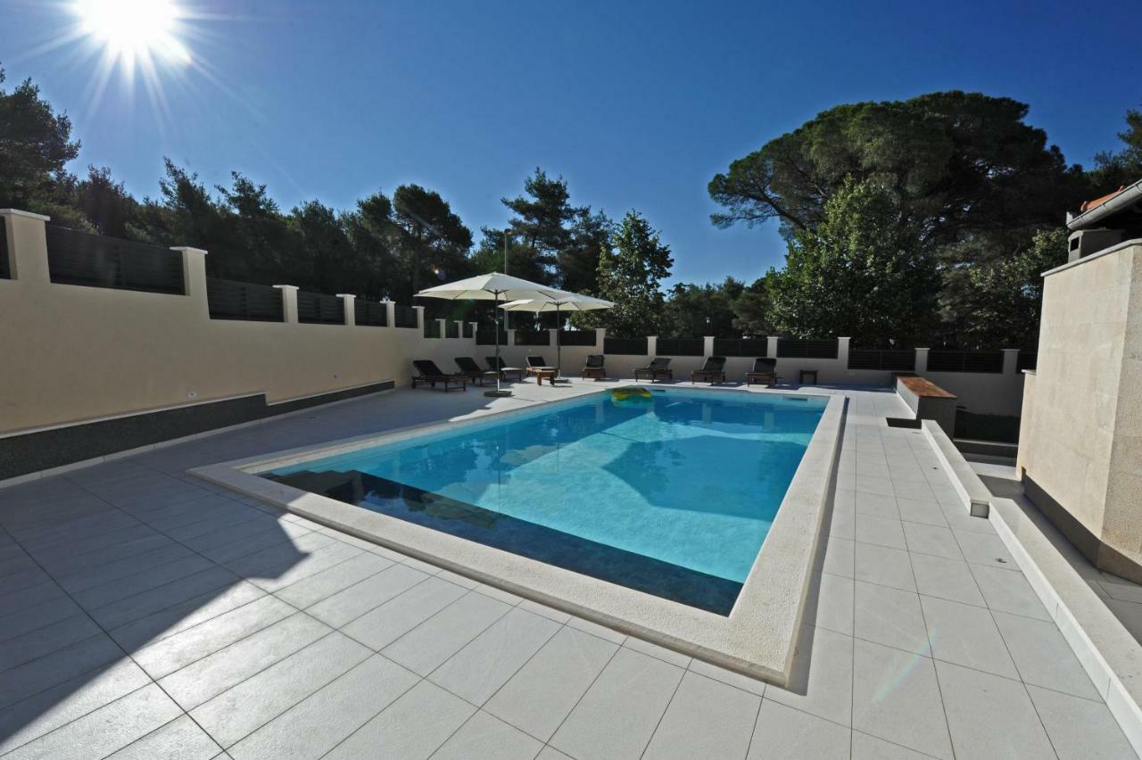 זאדאר Villa Ella מראה חיצוני תמונה