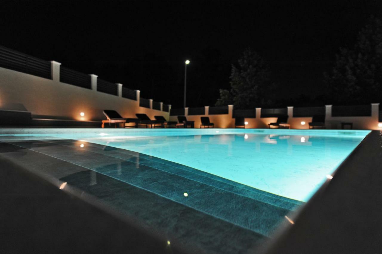 זאדאר Villa Ella מראה חיצוני תמונה